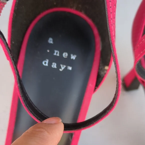 Women's Grace Bow Heels with Memory Foam Insole - A New Day, Size 9.5 - Picture 2 of 8